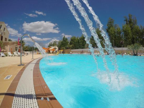 Camping Valras Climatise Otel Sérignan Dış mekan fotoğraf